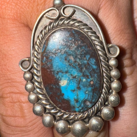 VERY RARE Huge Smoky Bisbee Turquoise, 26 Gram Ring, Silver, South Western U.S - Picture 5 of 8